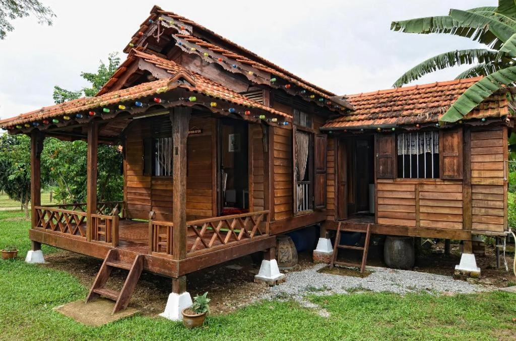 Oyo Home 90745 Desa Balqis Beach Resort Malacca Exteriör bild