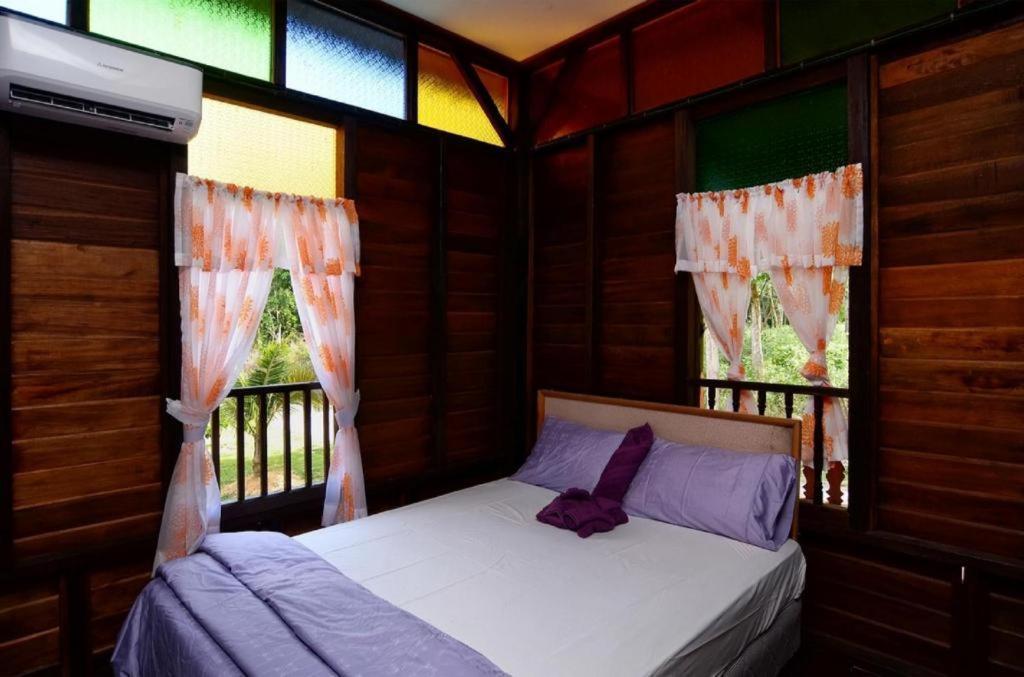 Oyo Home 90745 Desa Balqis Beach Resort Malacca Exteriör bild