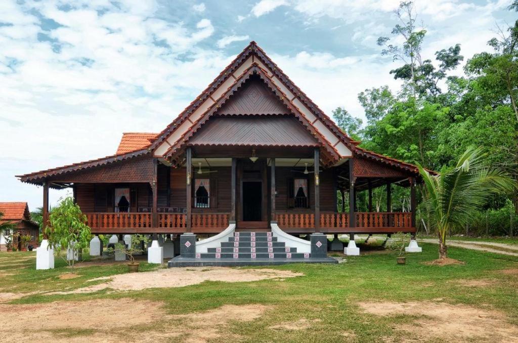 Oyo Home 90745 Desa Balqis Beach Resort Malacca Exteriör bild